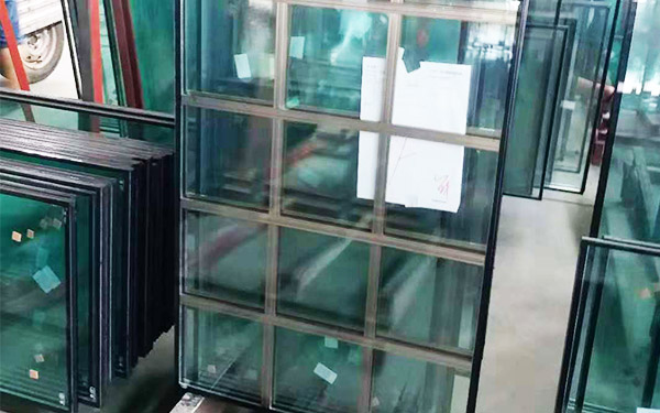 中空格条玻璃